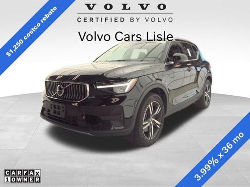 2025 Volvo XC40 B5 Core