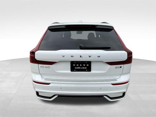 2026 Volvo XC60 B5 Ultra