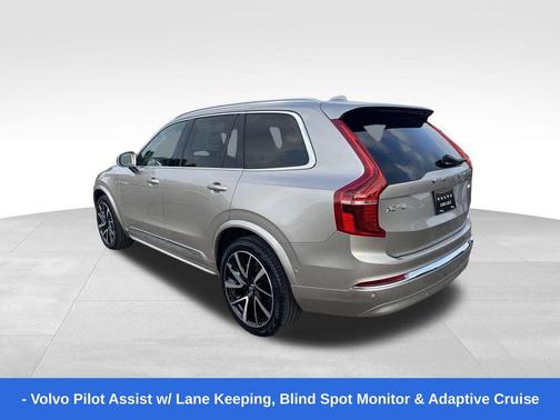 2025 Volvo XC90 B6 Plus 6-Seater
