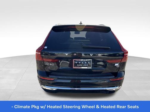 2023 Volvo XC60 Recharge Plug-In Hybrid T8 Plus Bright Theme