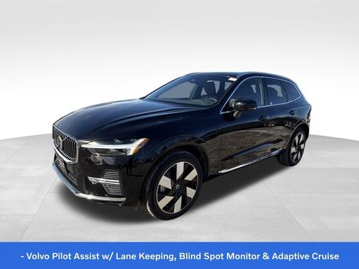 2023 Volvo XC60 Recharge Plug-In Hybrid T8 Plus Bright Theme
