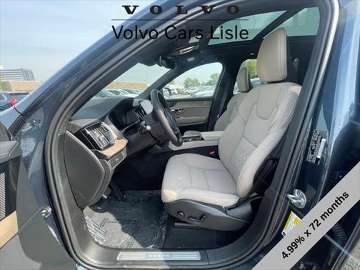2025 Volvo XC90 B6 Plus 7-Seater