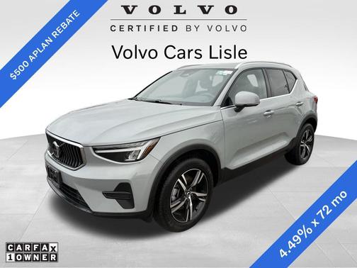 2025 Volvo XC40 B5 Core