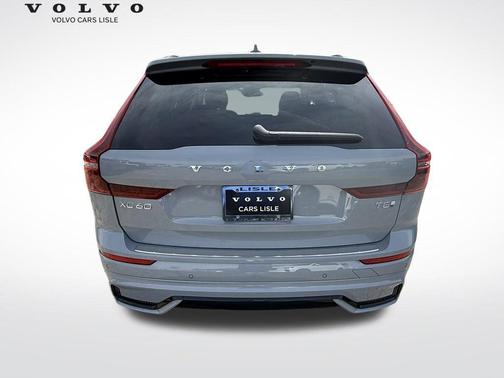 Gray Metallic 2026 Volvo XC60 Plug-In Hybrid T8 Plus