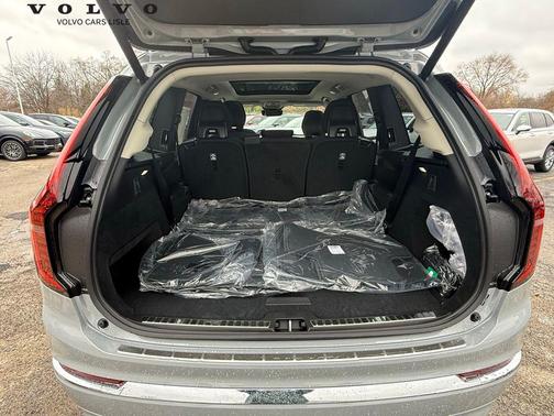 2026 Volvo XC90 B6 Plus 7-Seater