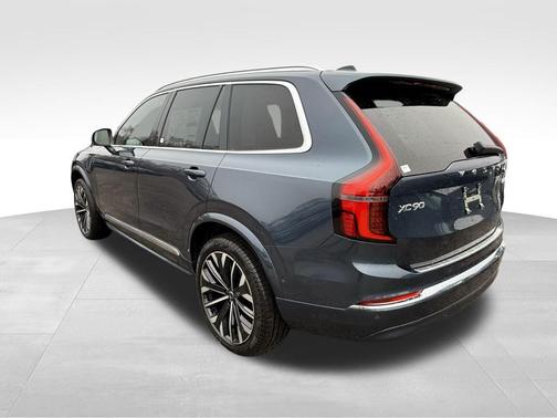 2026 Volvo XC90 Plug-In Hybrid T8 Ultra