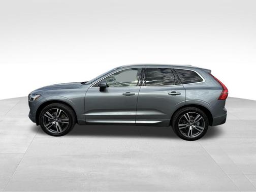 2019 Volvo XC60 T5 Momentum