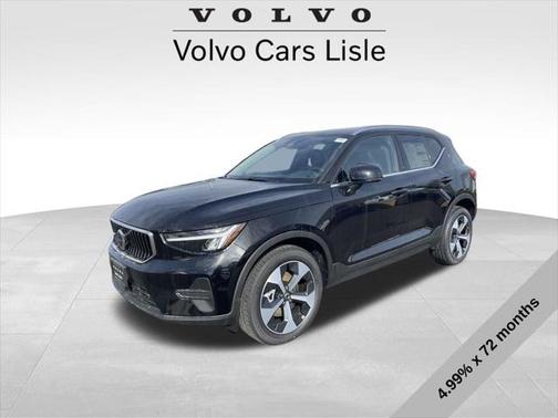 2025 Volvo XC40 B5 Core