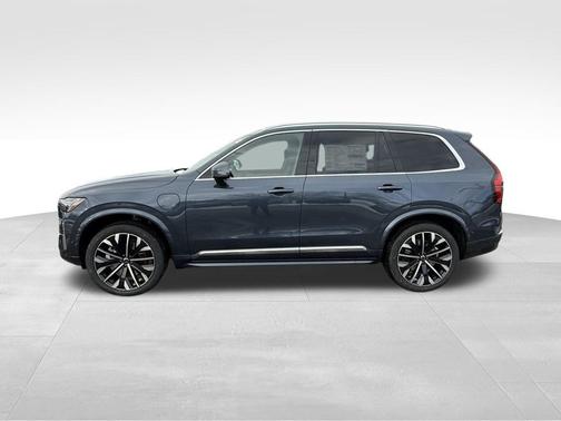 2026 Volvo XC90 Plug-In Hybrid T8 Plus