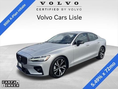 2025 Volvo S60 Core DARK THEME