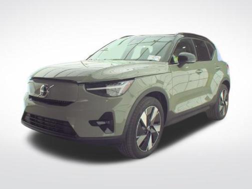 Sage Green Metallic 2025 Volvo EX40 Twin Motor Plus