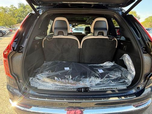2026 Volvo XC90 B6 Ultra