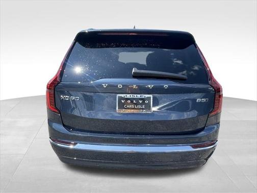 2026 Volvo XC90 Plus