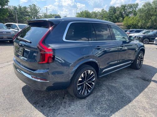 2026 Volvo XC90 Plus