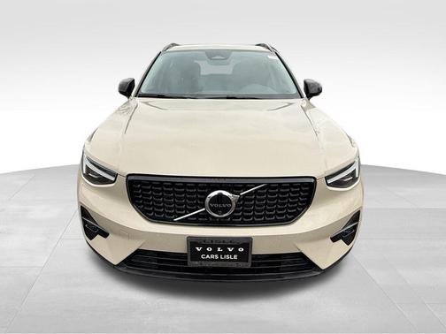 2026 Volvo XC40 Ultra
