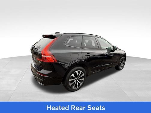 2025 Volvo XC60 B5 Core