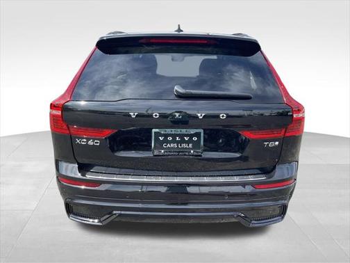 2025 Volvo XC60 Plug-In Hybrid T8 Ultra