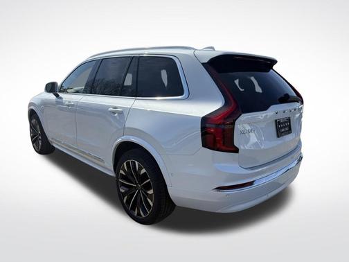 Crystal White Pearl 2026 Volvo XC90 Plug-In Hybrid T8 Plus