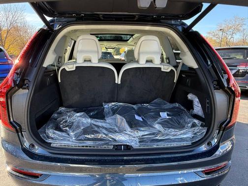 2026 Volvo XC90 B6 Ultra