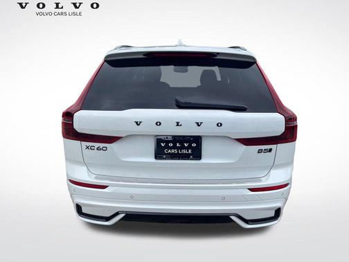 2026 Volvo XC60 B5 Ultra