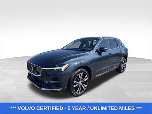2022 Volvo XC60 B5 Inscription