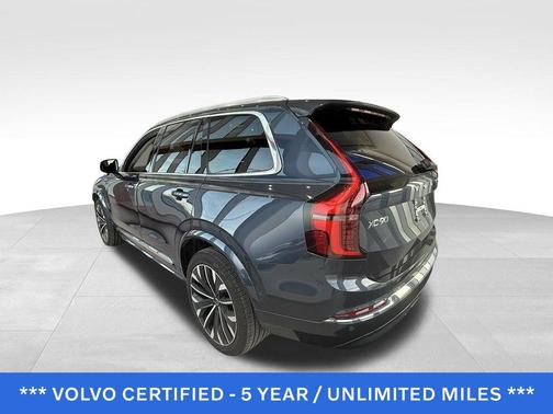 2025 Volvo XC90 B6 Plus 7-Seater