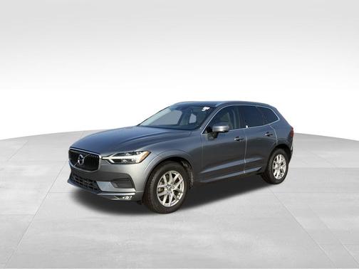 2021 Volvo XC60 T5 Momentum