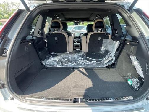 2025 Volvo XC90 Plug-In Hybrid T8 Ultra