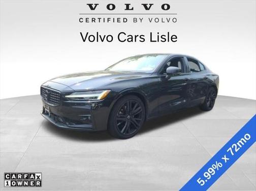 2022 Volvo S60 T6 R-Design
