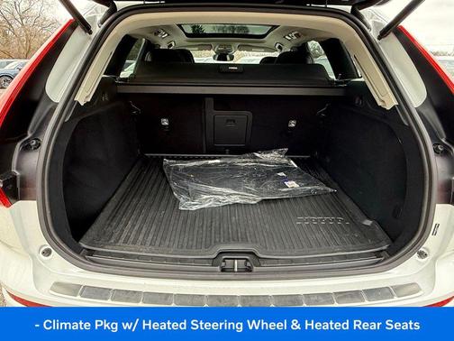 2025 Volvo XC60 B5 Core