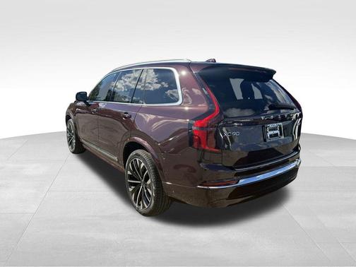 2026 Volvo XC90 B6 Plus 7-Seater