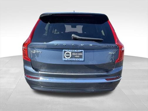 2025 Volvo XC90 B6 Plus 7-Seater