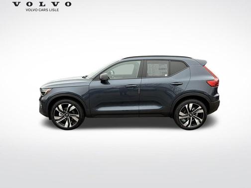2026 Volvo XC40 B5 Ultra