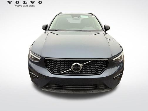 2026 Volvo XC40 B5 Ultra