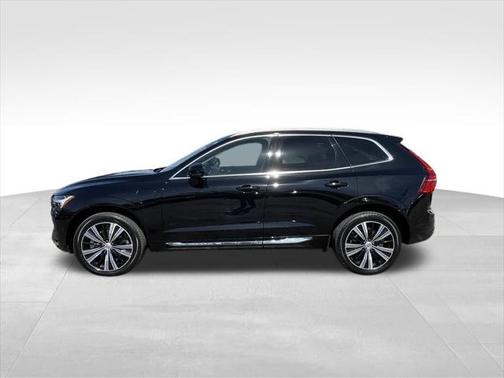 2022 Volvo XC60 Recharge Plug-In Hybrid T8 Inscription