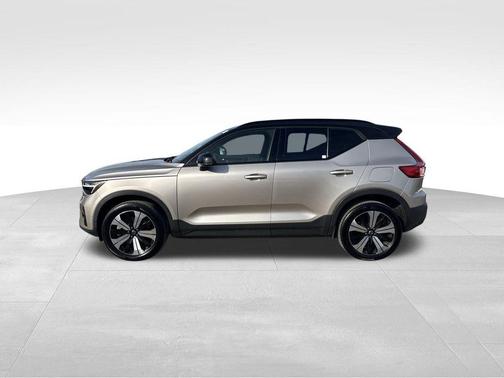 2023 Volvo XC40 Recharge Pure Electric Twin Plus