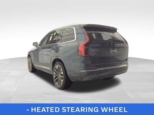 2025 Volvo XC90 B6 Plus 7-Seater