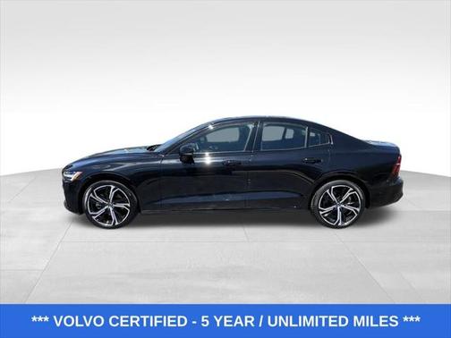 2025 Volvo S60 Plus