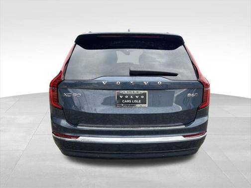 2025 Volvo XC90 B6 Plus 7-Seater
