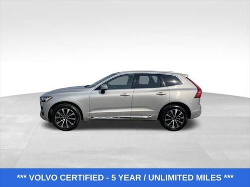 2023 Volvo XC60 B5 Plus Bright Theme