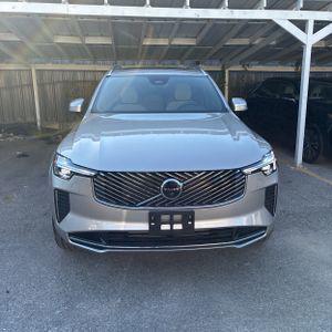 2026 Volvo XC90 Plug-In Hybrid T8 Plus