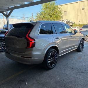 2026 Volvo XC90 Plug-In Hybrid T8 Plus