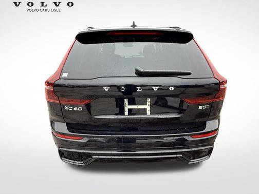 2026 Volvo XC60 B5 Core