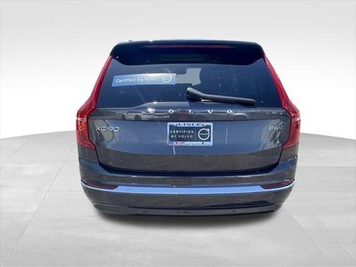 2024 Volvo XC90 B6 Plus Bright Theme