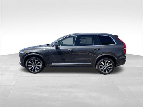 2024 Volvo XC90 B6 Plus Bright Theme