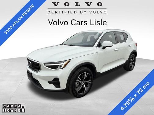 2025 Volvo XC40 B5 Core