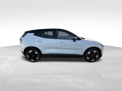 2026 Volvo EX30 Twin Motor Performance Plus