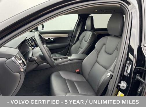 2024 Volvo V90 Cross Country B6