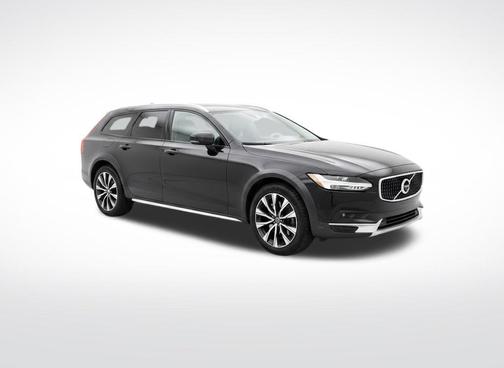 2024 Volvo V90 Cross Country B6
