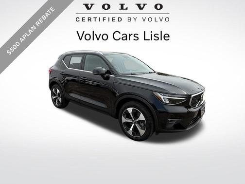 Onyx Black Metallic 2025 Volvo XC40 B5 Plus Bright Theme